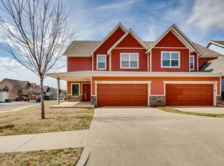 17601 Hampton Park Dr #A, Edmond, OK 73012