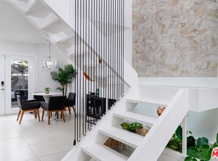 2246 N Indian Canyon Dr UNIT D, Palm Springs, CA 92262