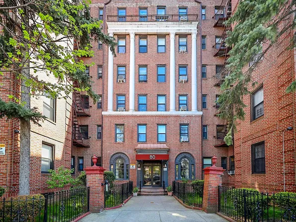 80 Avenue P APT A8, Brooklyn, NY 11204