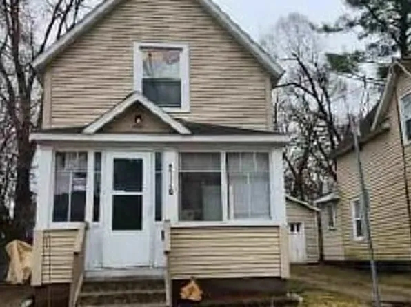 2119 Adelaide St, Kalamazoo, MI 49001