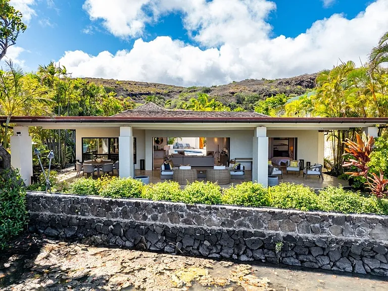 5939 Kalanianaole Hwy — Photo 48