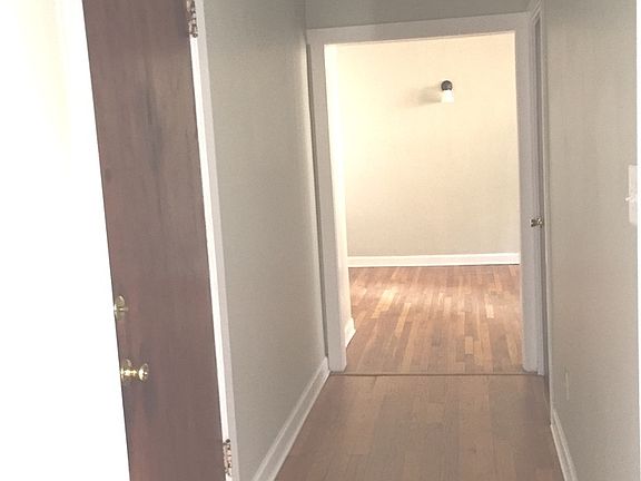 4th image of 832 W Sunnyside Ave #2N