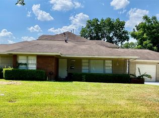 8318 Greenbush St, Houston, TX 77025