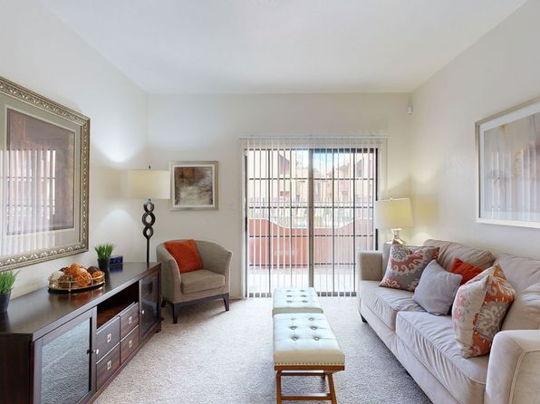 2323 W Dunlap Ave APT 136