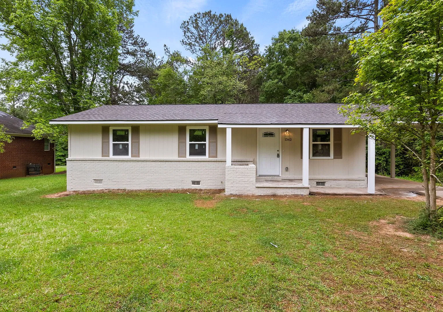 3 Bed 1.5 Bath House — Photo 1