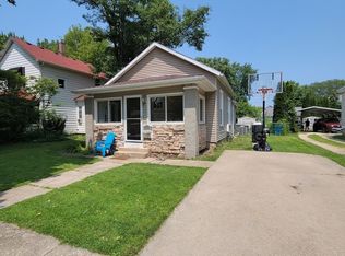 606 E Main St, Morris, IL 60450