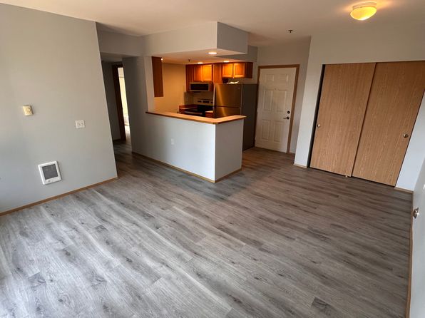 415 100th St SW APT 103