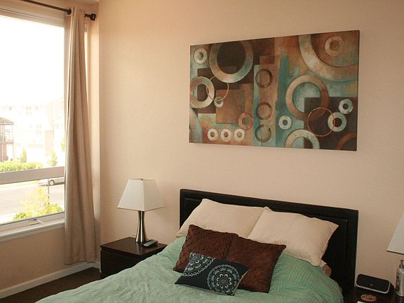 4th image of 8165 E Lowry Blvd Unit 203