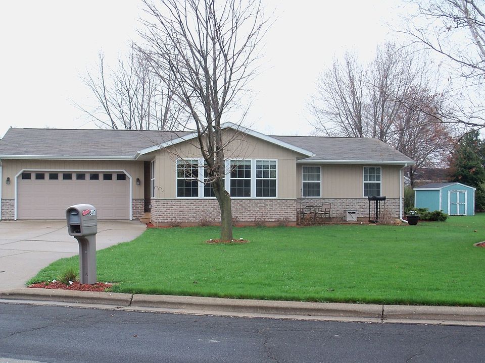 1st image of 3417 Greenwood Dr