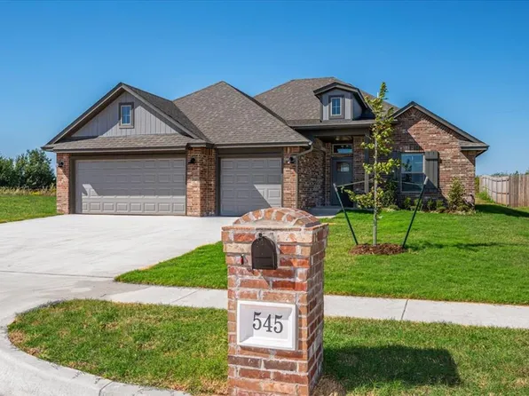 545 N Fox Way, Mustang, OK 73064