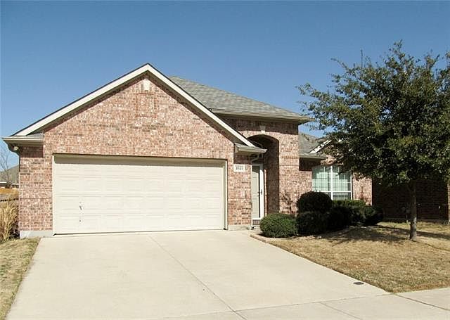 1st image of 4041 Summerhill Ln