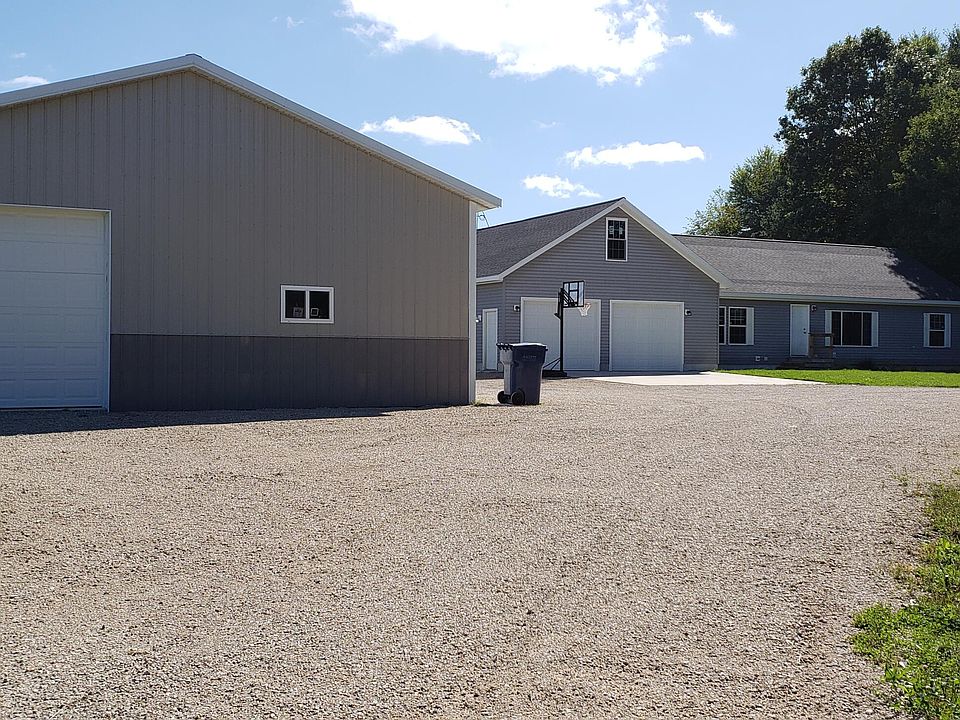 5451 S Kathryn, Newaygo, MI 49337 MLS 23025324 Zillow