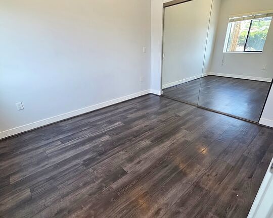 3rd image of 2651 S Hobart Blvd APT 6