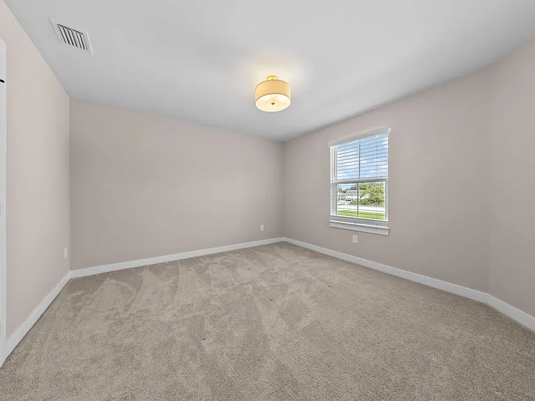 1757 Shipyard Rd — Photo 16