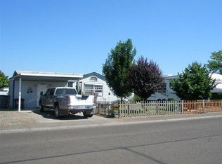 3098 S 8th St, Lebanon, OR 97355