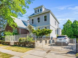 4307 149th St, Flushing, NY 11355