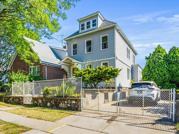 4307 149th St, Flushing, NY 11355