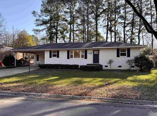 1426 Holloway St, Morrilton, AR 72110