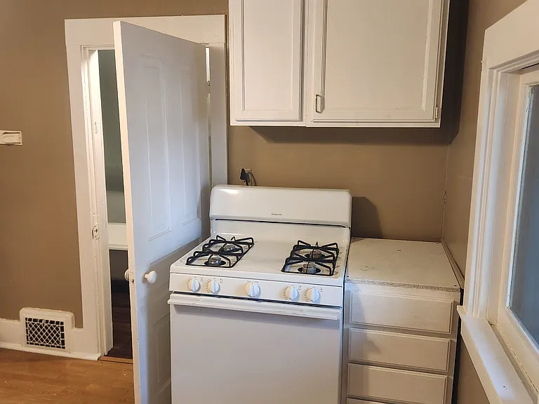 1620 Elizabeth Ave NW #2 — Photo 13