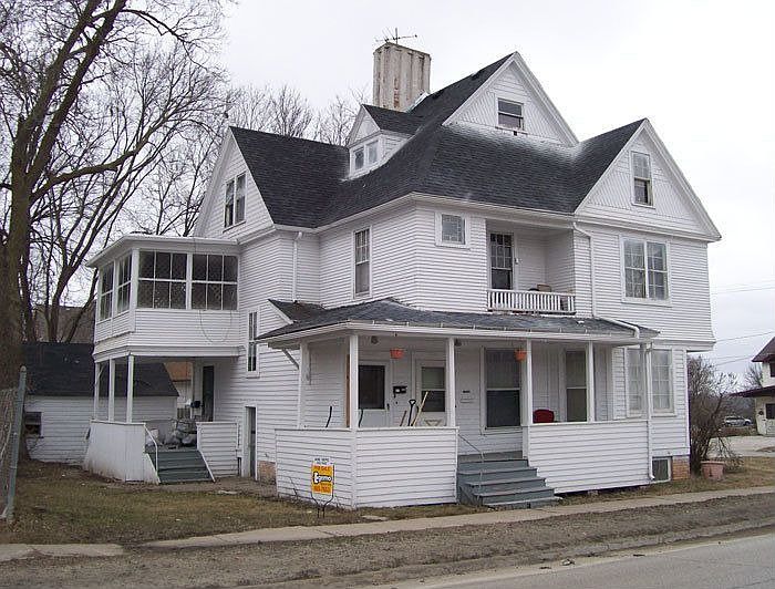 1st image of 1205 5th Ave S