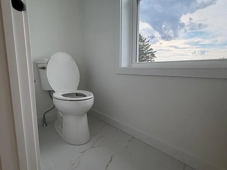 111 Brianna Ct #6 — Photo 33