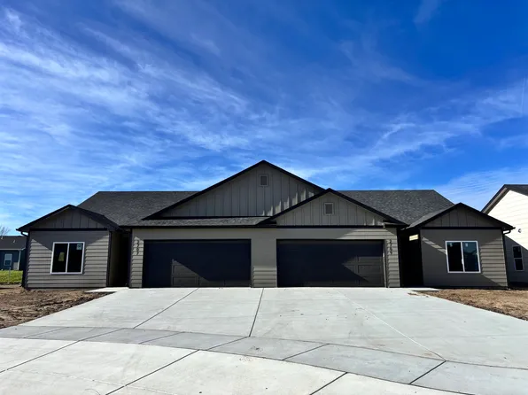 2707-2709 Greenleaf Cir, Wichita, KS 67210