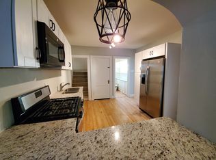 2521 S 7th St, Milwaukee, WI 53215