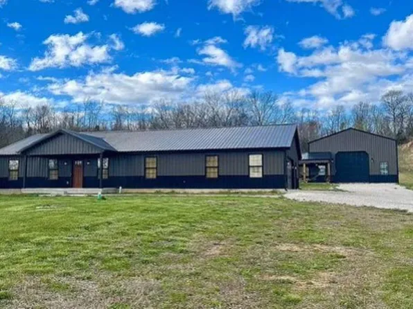 4550 Payneville Rd, Brandenburg, KY 40108