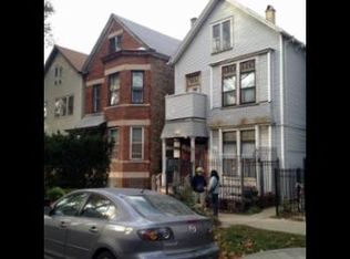 1336 W Barry Ave APT 1F, Chicago, IL 60657