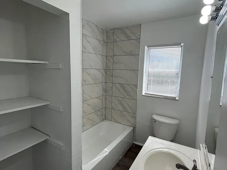 2821 Pershing Ave — Photo 10