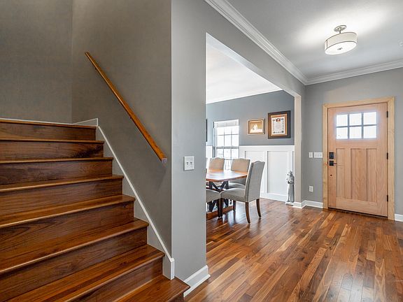 4th image of 2084 Peterson Dr