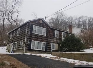 10 Hartsdale Rd, Carmel, NY 10512