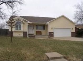 634 E Main St, Mulvane, KS 67110