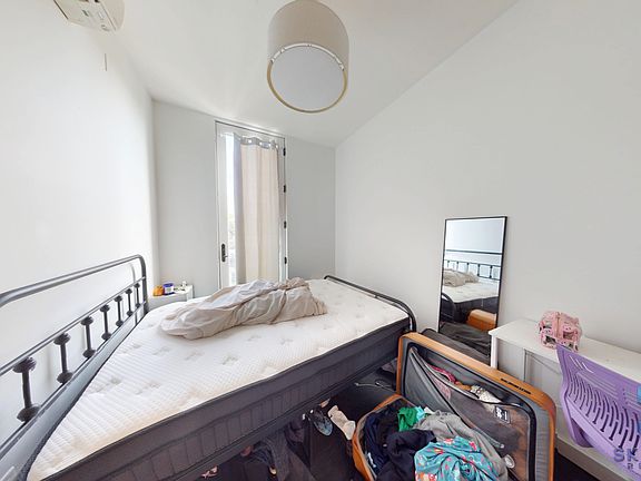 5th image of 250 Winthrop St #3R