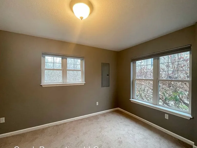 28 Jefferson Dr — Photo 14