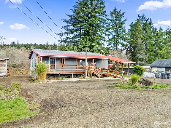 2nd image of 624 Fir Street