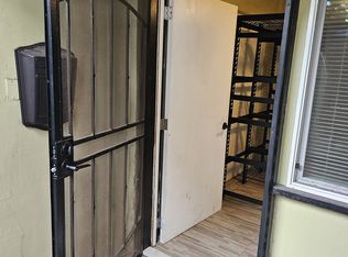 209 Kaiulani Ave #15, Honolulu, HI 96815