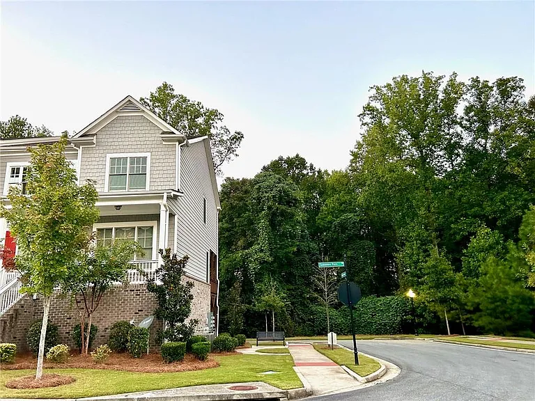 491 Suwanee Pass Trl — Photo 36