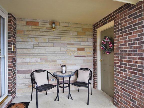 4th image of 2020 N Glenn Dr NE