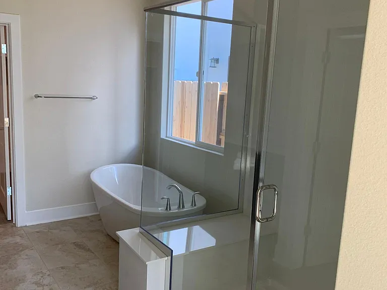 761 Hydrangea Dr — Photo 12
