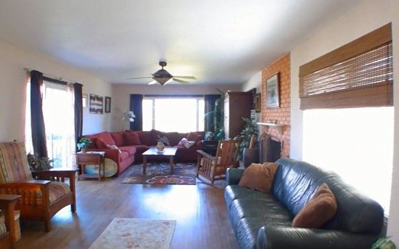 3rd image of 3908 La Cresta Dr