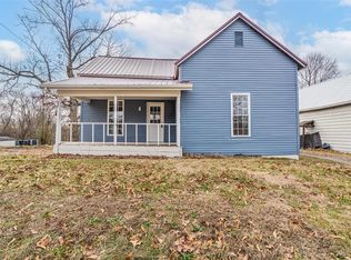 607 N 2nd St, Central City, KY 42330