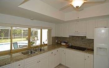 3rd image of 4740 NE 29th Ave