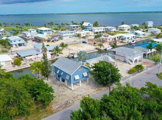 31051 Hibiscus Dr, Big Pine Key, FL 33043