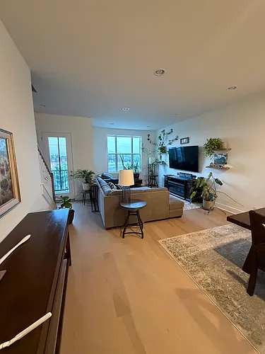 520 Proximity Cir Photo 1