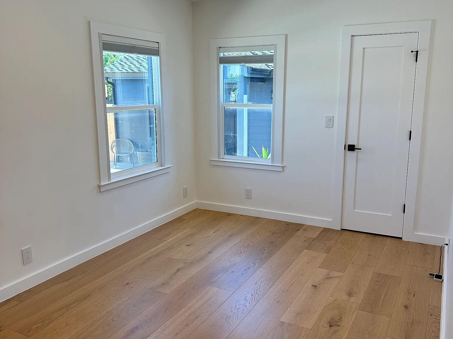 2 bed, 900 sqft, $2,800 — Photo 4
