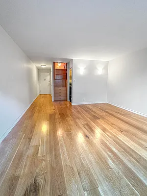 Rented by Oxford Property Group | media 18