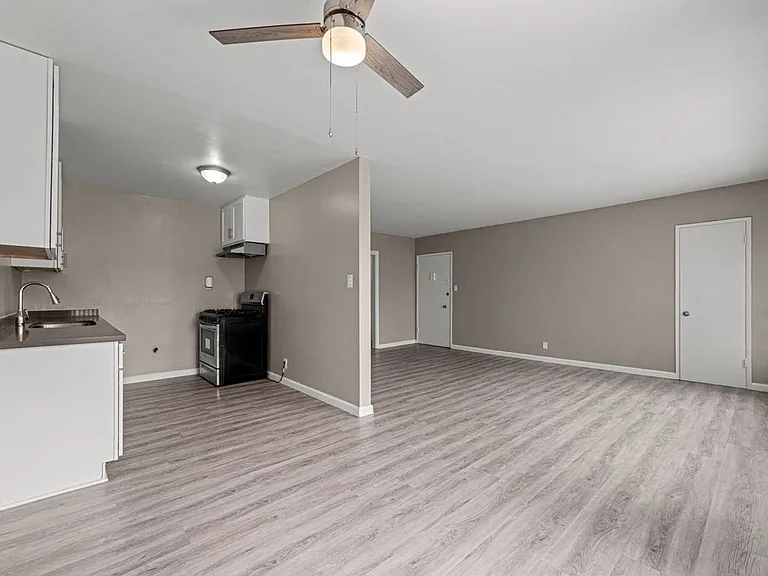 3845 Potomac Ave #11A — Photo 10