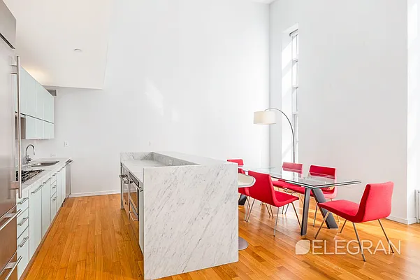 Rented by (Legacy) Elegran | media 18