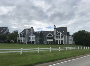10961 N Bay Point Dr APT 106, Marblehead, OH 43440